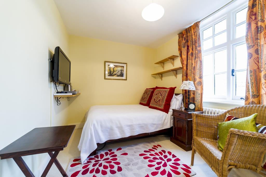 Molland Manor House Bed & Breakfast Sandwich Exterior foto
